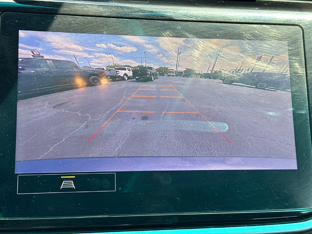 Used 2022 Chevrolet Bolt LT FWD image 29
