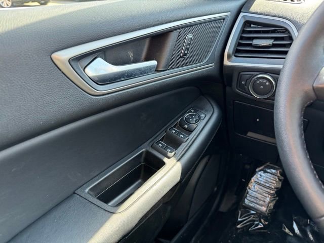 Certified 2023 Ford Edge SEL w/ Convenience Package AWD/4WD image 34