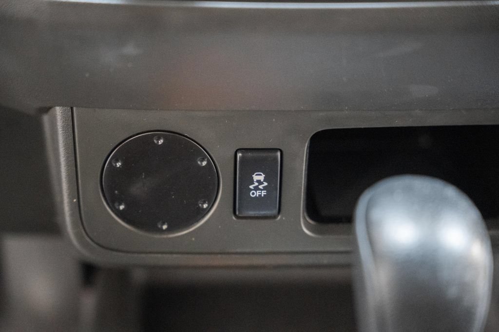 Used 2021 Nissan Frontier SV RWD image 21