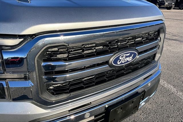 Certified 2025 Ford F150 Lariat w/ FX4 Off-Road Package image 26