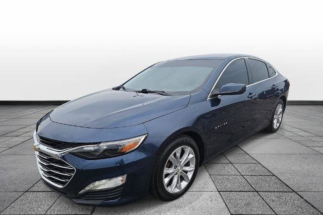 Used 2021 Chevrolet Malibu LT FWD image 1