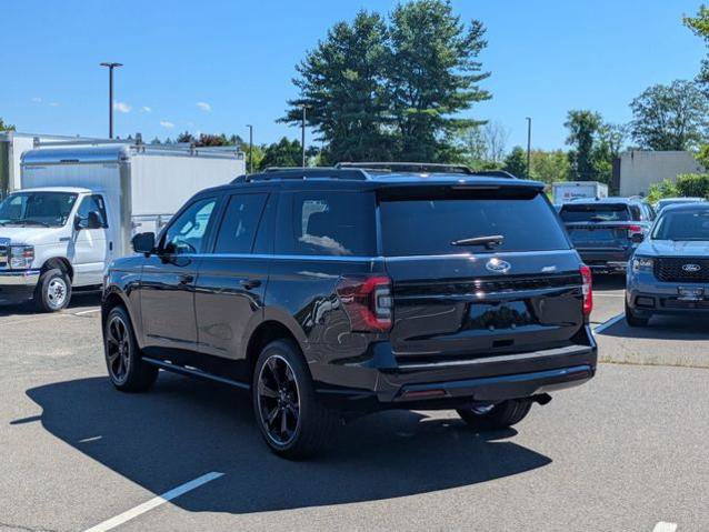 Certified 2023 Ford Expedition Limited AWD/4WD image 5