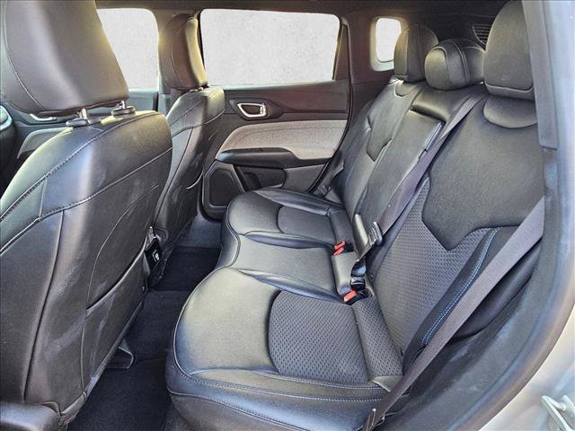 Used 2024 Jeep Compass Latitude AWD/4WD image 13