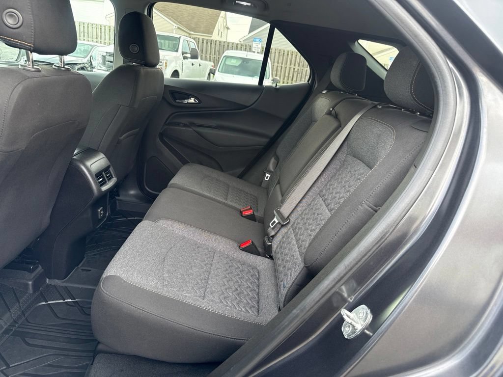 Used 2022 Chevrolet Equinox LT AWD/4WD image 30