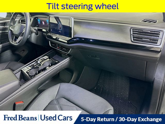 Used 2024 Volkswagen Atlas Cross Sport SE w/ Panoramic Sunroof Package AWD/4WD image 35
