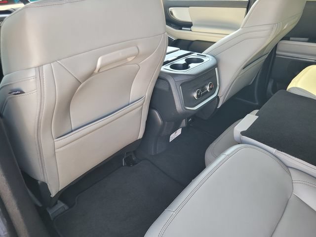 Certified 2025 Ford Expedition Max Active RWD image 12
