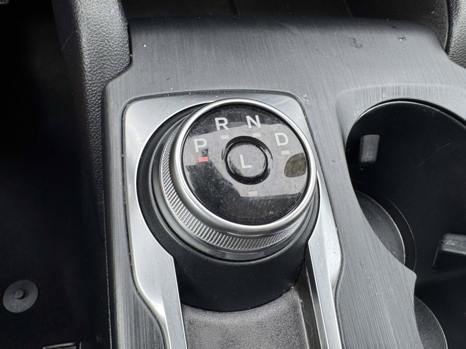 Certified 2022 Ford Escape SEL w/ SEL Stealth AWD Package image 32