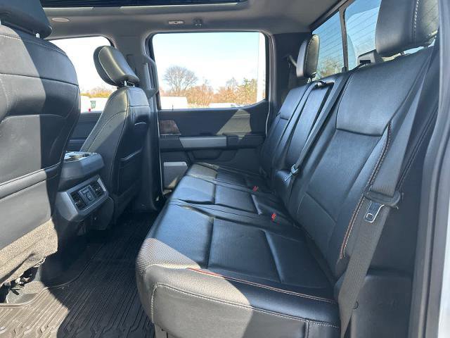Certified 2024 Ford F250 Lariat w/ Lariat Ultimate Package image 32