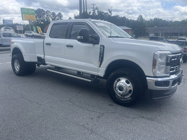 Certified 2025 Ford F350 XLT AWD/4WD image 8