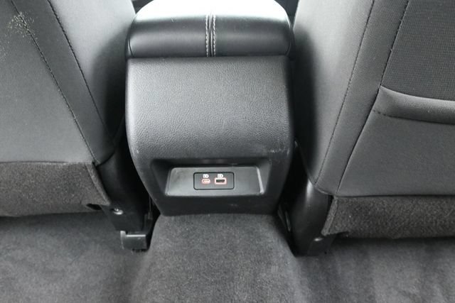 Used 2024 Nissan Altima 2.5 SV FWD image 31
