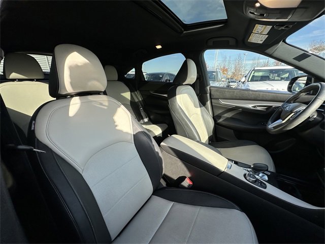 Used 2022 INFINITI QX55 Essential w/ Proassist Package image 35