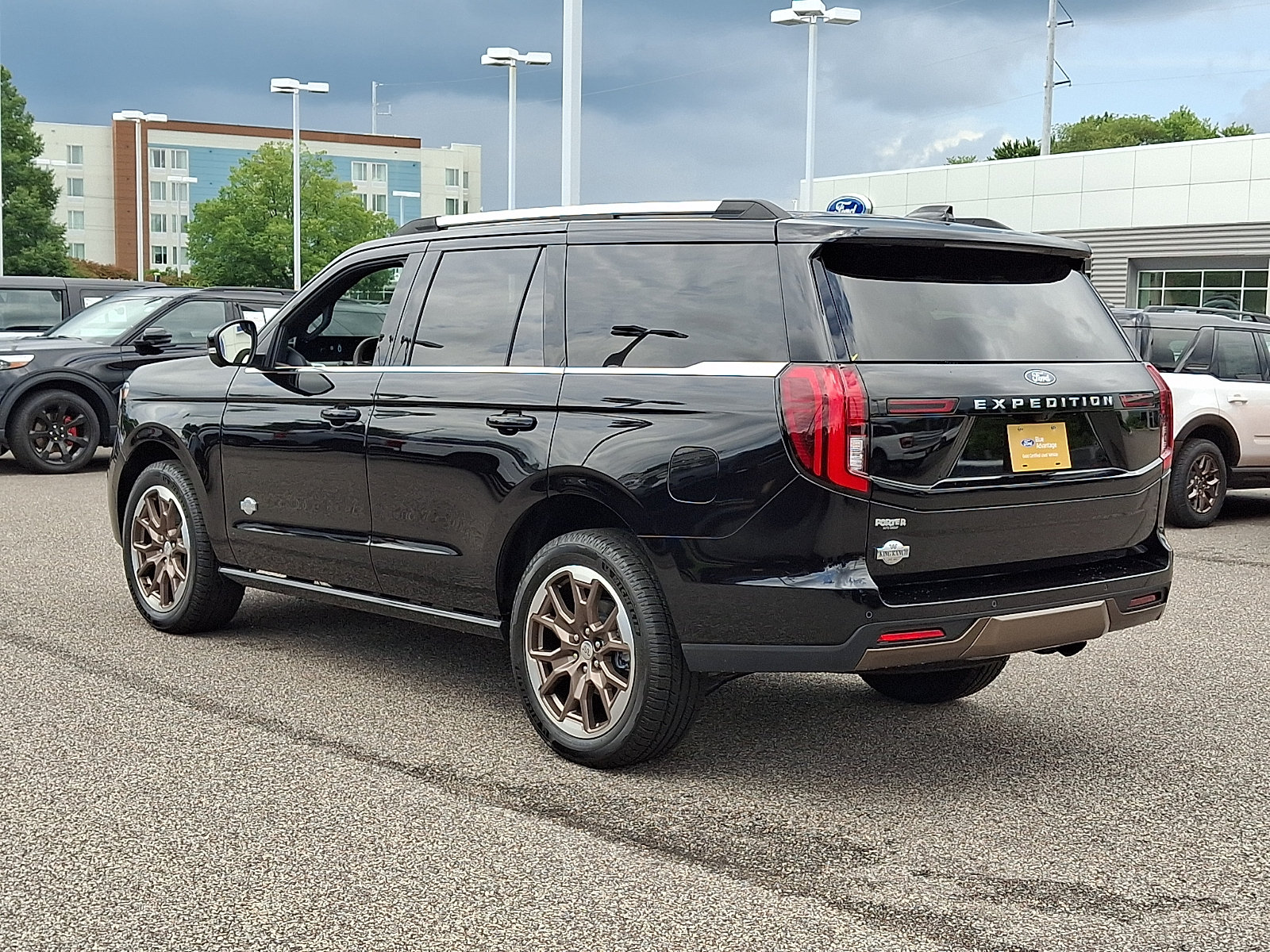 Certified 2026 Ford Expedition King Ranch AWD/4WD image 7