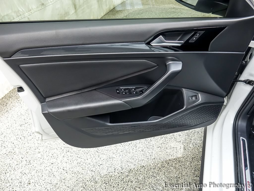 Used 2019 Volkswagen Jetta GLI FWD image 19