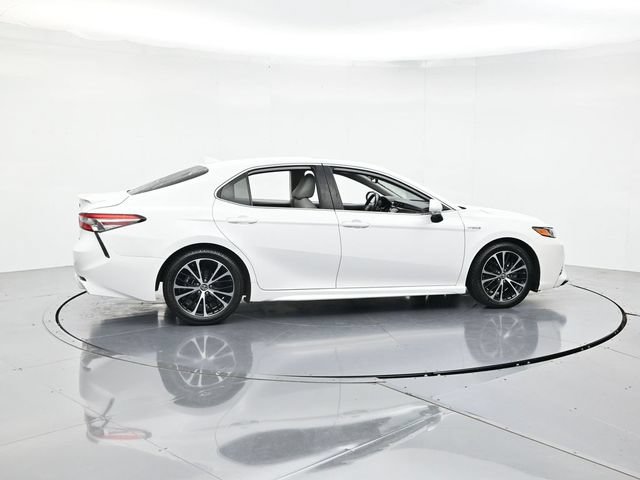 Used 2019 Toyota Camry SE w/ Audio Package FWD video 2