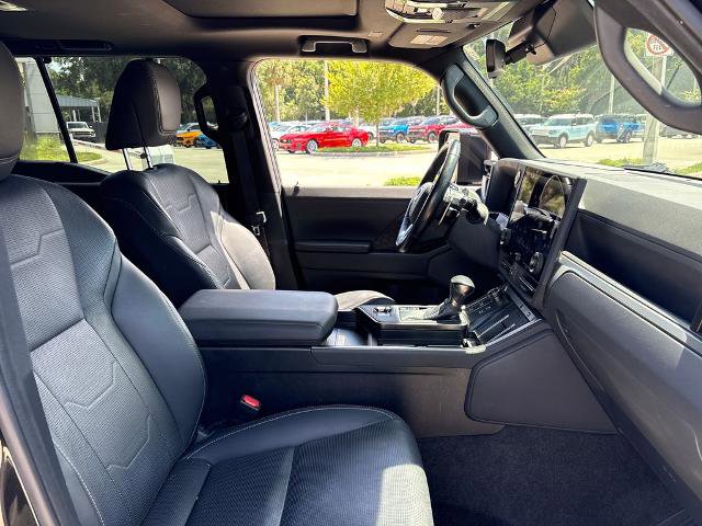 Used 2024 Lexus GX 550 w/ Accessory Package (Z1) AWD/4WD image 28