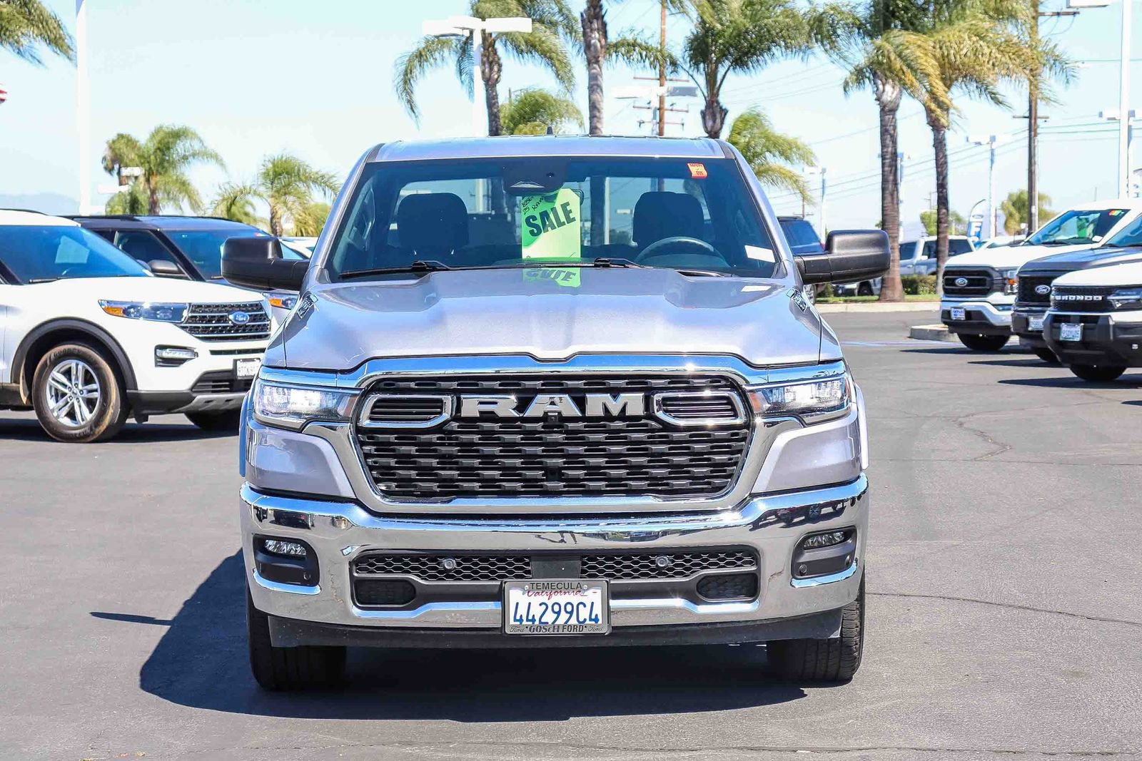Used 2025 RAM 1500 Big Horn AWD/4WD image 2