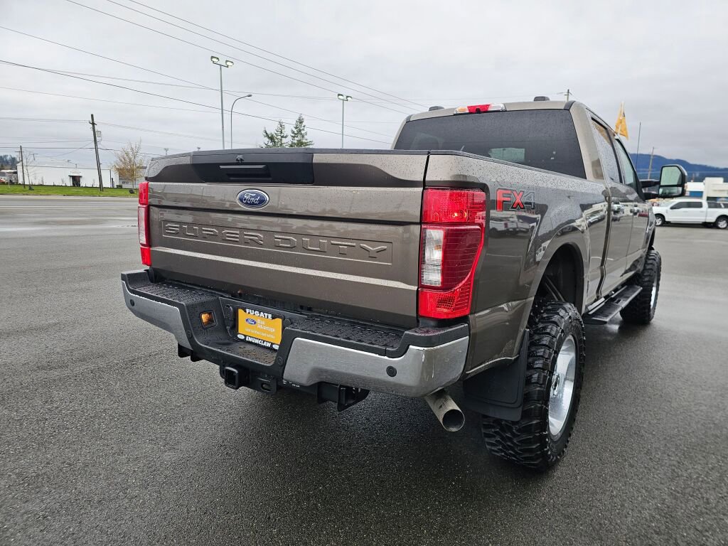 Certified 2022 Ford F250 XLT w/ XLT Value Package image 7