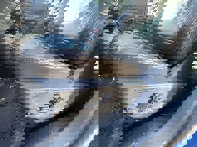 Certified 2023 Ford Maverick Lariat w/ Equipment Group 500A Standard image 13