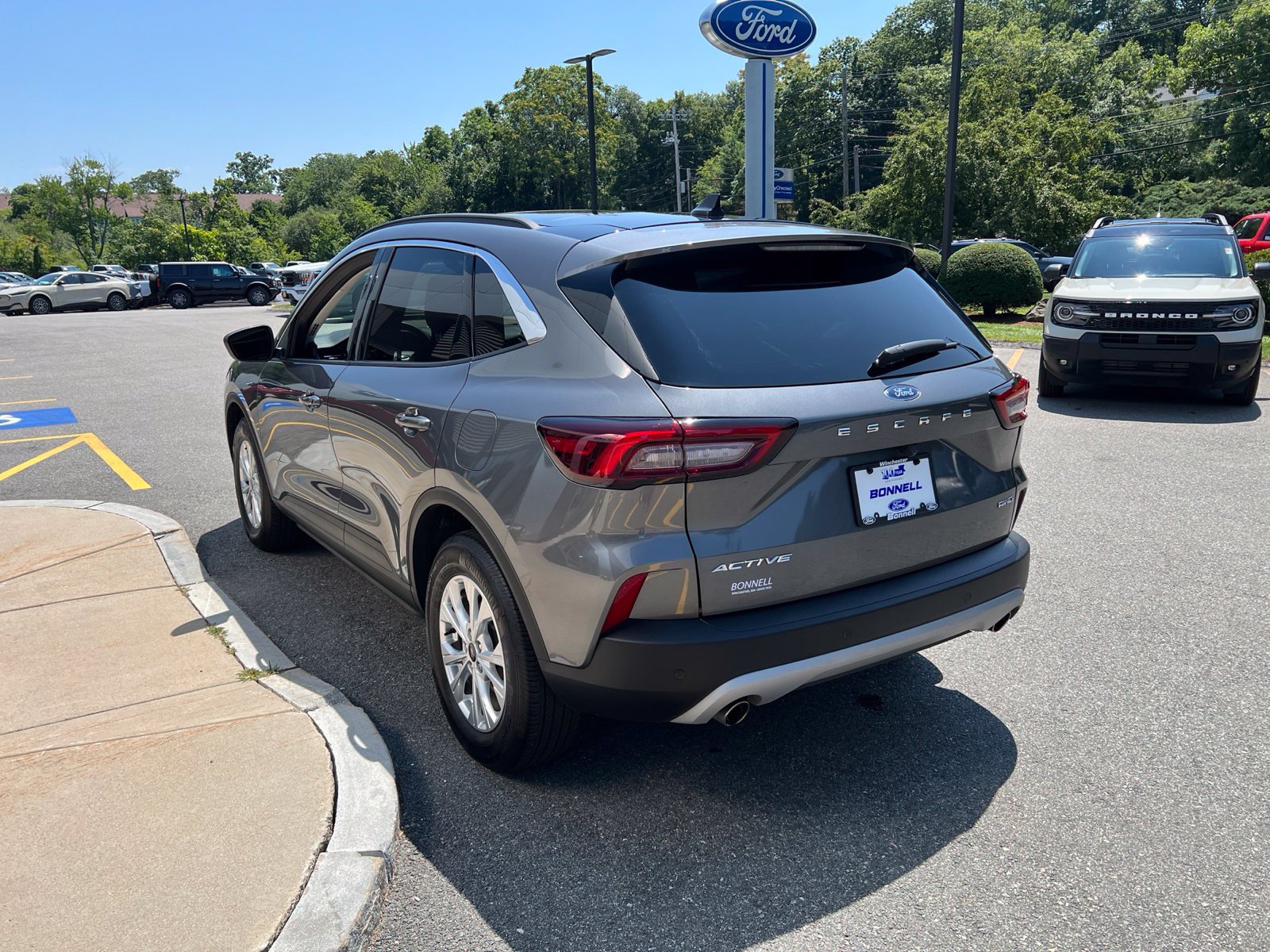 Certified 2023 Ford Escape Active w/ Tech Pack #1 AWD/4WD image 5