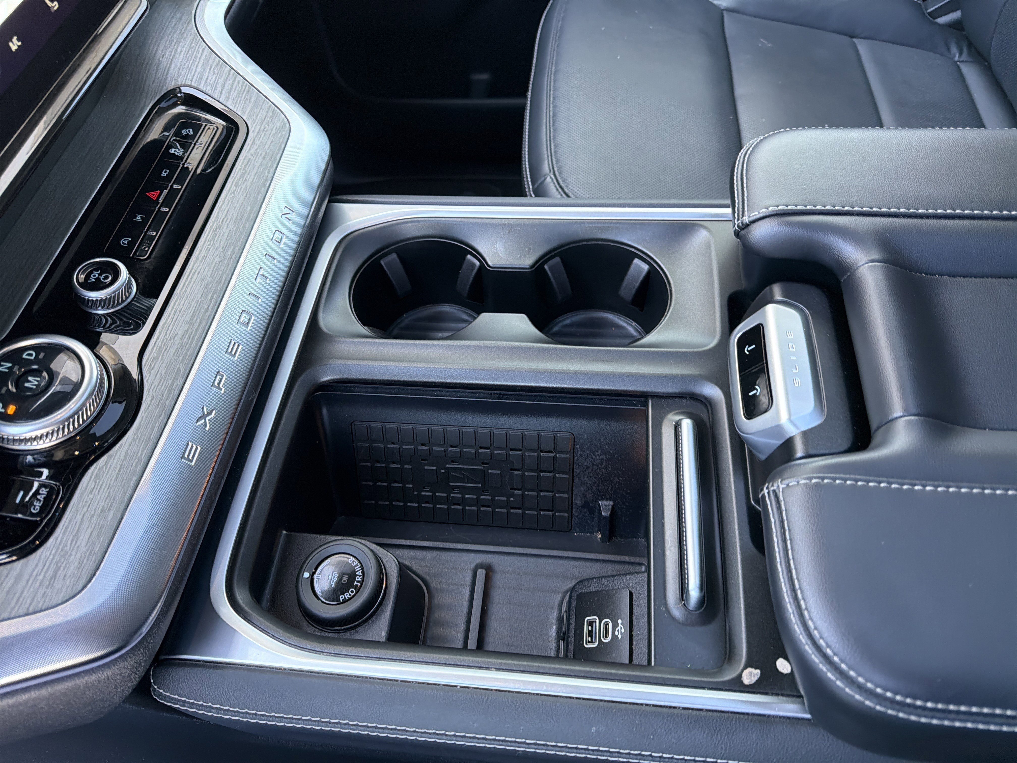 Certified 2025 Ford Expedition Max Platinum AWD/4WD image 81