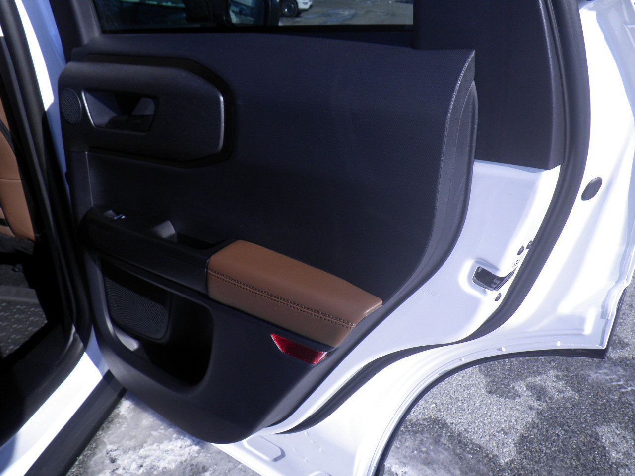 Certified 2025 Ford Bronco Sport Outer Banks w/ Outer Banks Tech Package+ image 24