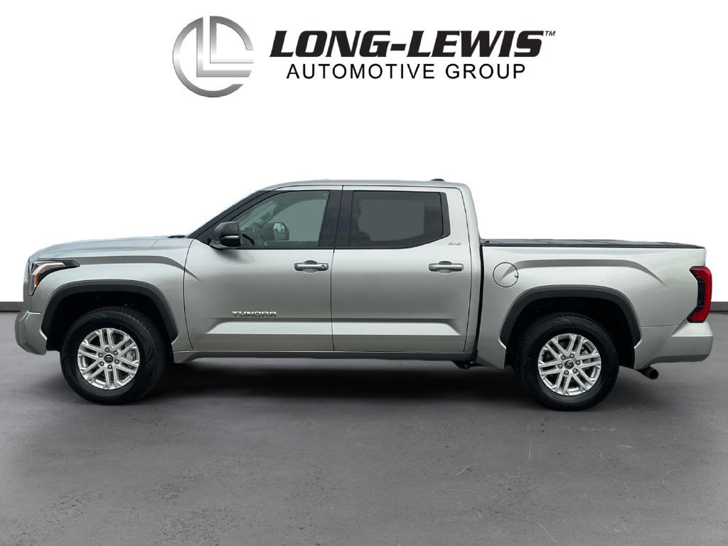 Used 2022 Toyota Tundra SR5 w/ SR5 Premium Package AWD/4WD image 2