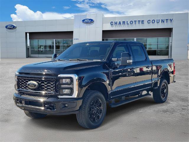Certified 2025 Ford F250 Lariat w/ Black Appearance Package image 4