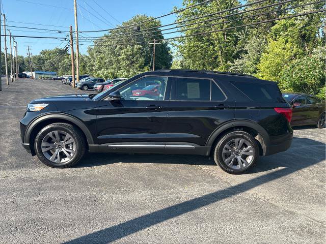 Certified 2024 Ford Explorer XLT w/ Equipment Group 202A AWD/4WD image 10