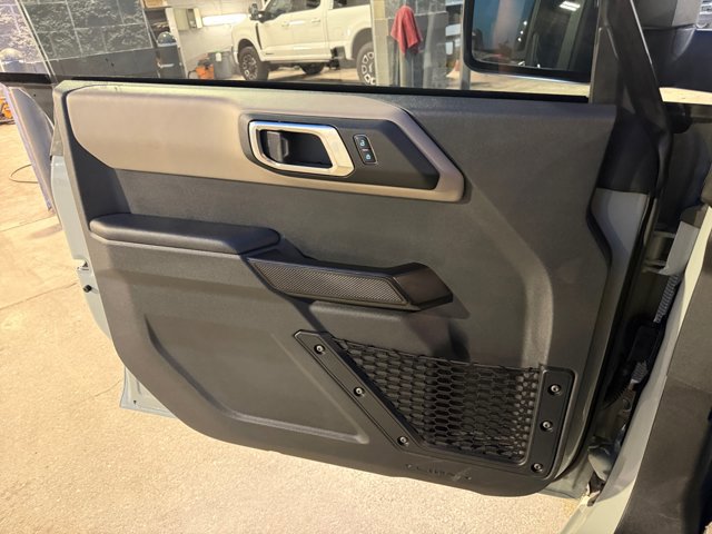 Certified 2024 Ford Bronco Wildtrak AWD/4WD image 13