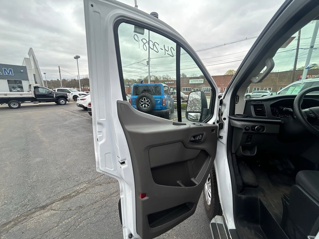 Certified 2024 Ford Transit 250 Low Roof w/ Exterior Upgrade Package image 16