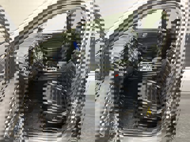 Certified 2023 Ford Edge SEL w/ Convenience Package image 9