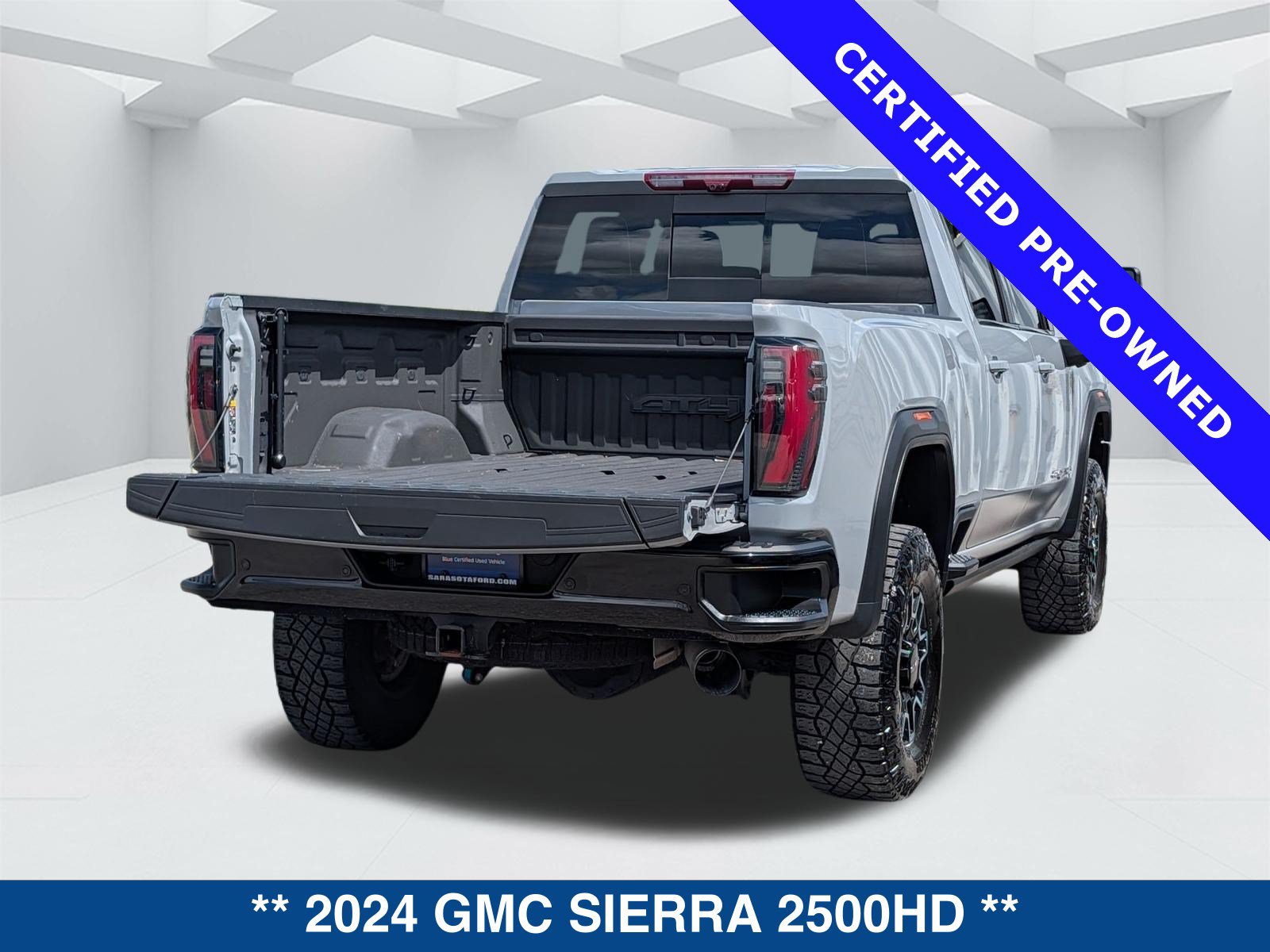 Used 2024 GMC Sierra 2500 AT4X AWD/4WD image 14