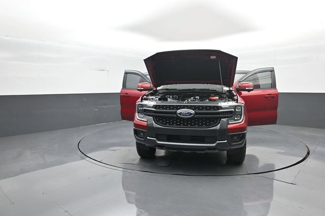 Certified 2025 Ford Ranger Lariat w/ FX4 Off-Road Package AWD/4WD image 44