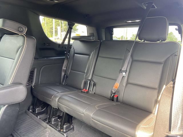 Used 2023 GMC Yukon XL SLT RWD image 12