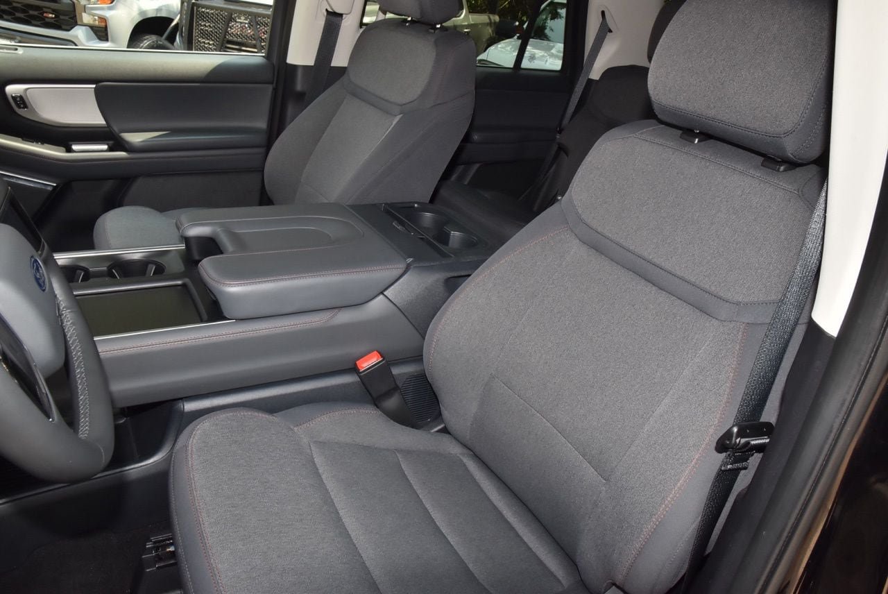 Certified 2025 Ford Expedition Active RWD image 32