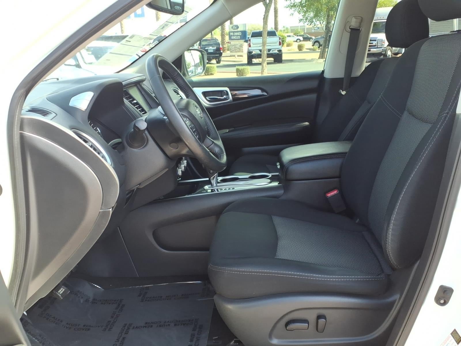 Used 2019 Nissan Pathfinder SV FWD image 23