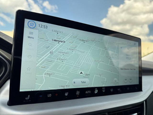 Certified 2025 Ford Escape Platinum image 26