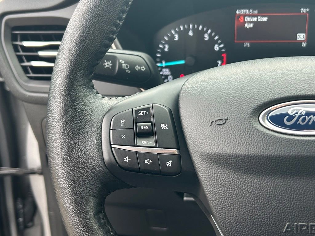 Certified 2020 Ford Escape SEL FWD image 37