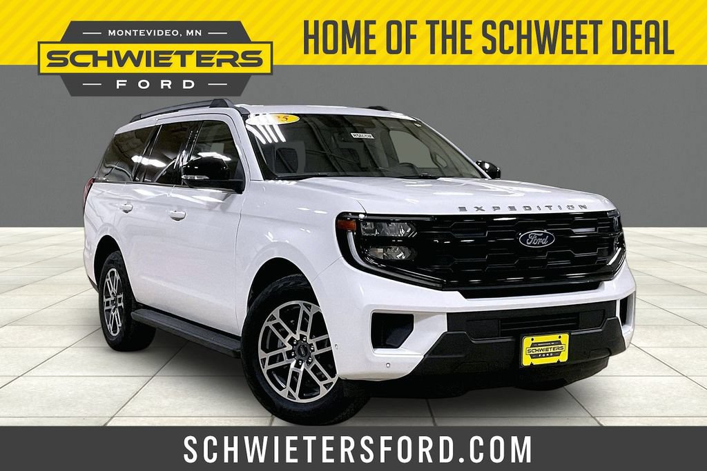 Certified 2025 Ford Expedition Active AWD/4WD image 1