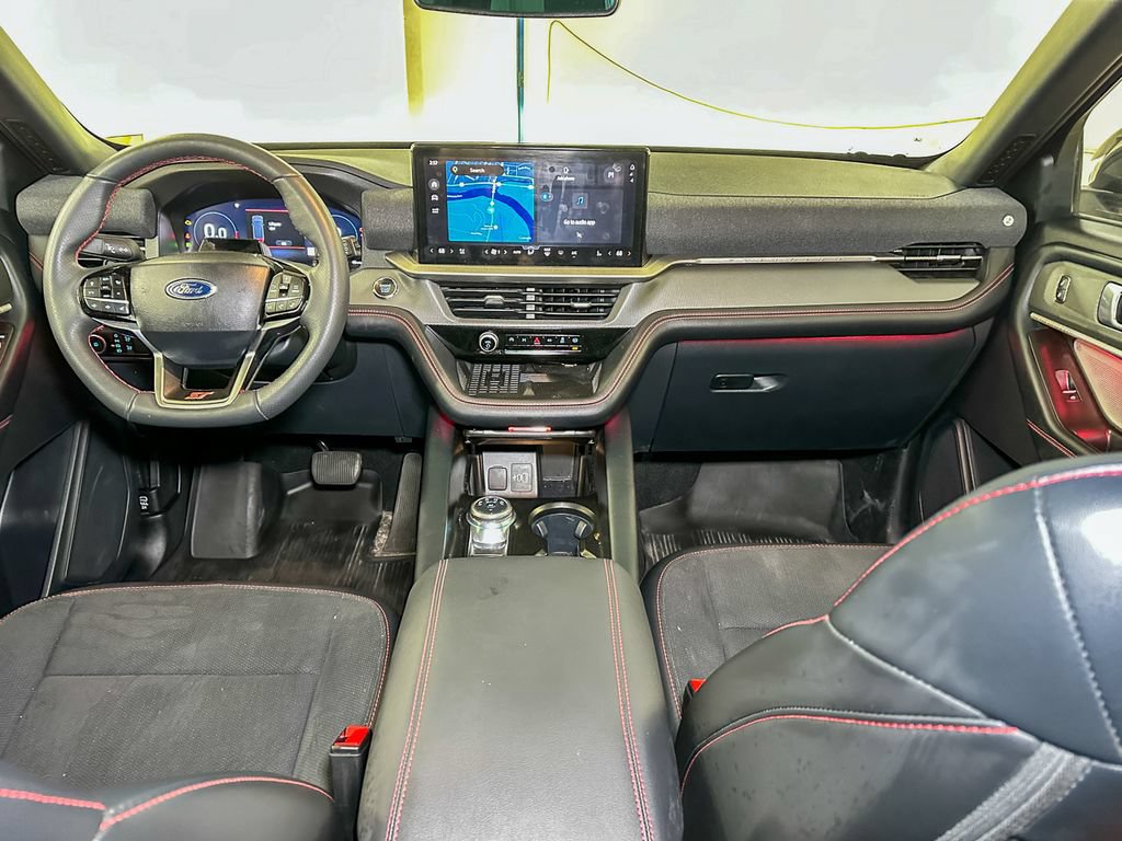 Certified 2025 Ford Explorer ST AWD/4WD image 34