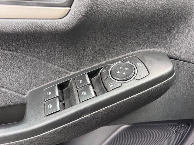 Certified 2022 Ford Escape SE w/ SE Sport Appearance Package FWD image 19