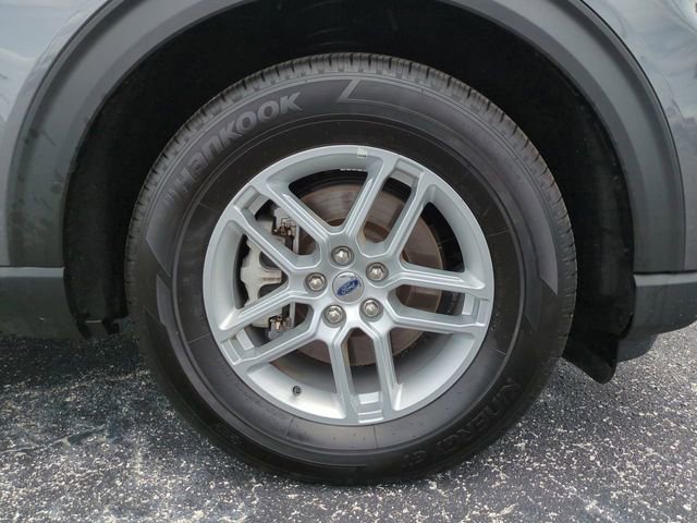 Certified 2026 Ford Explorer Active RWD image 11