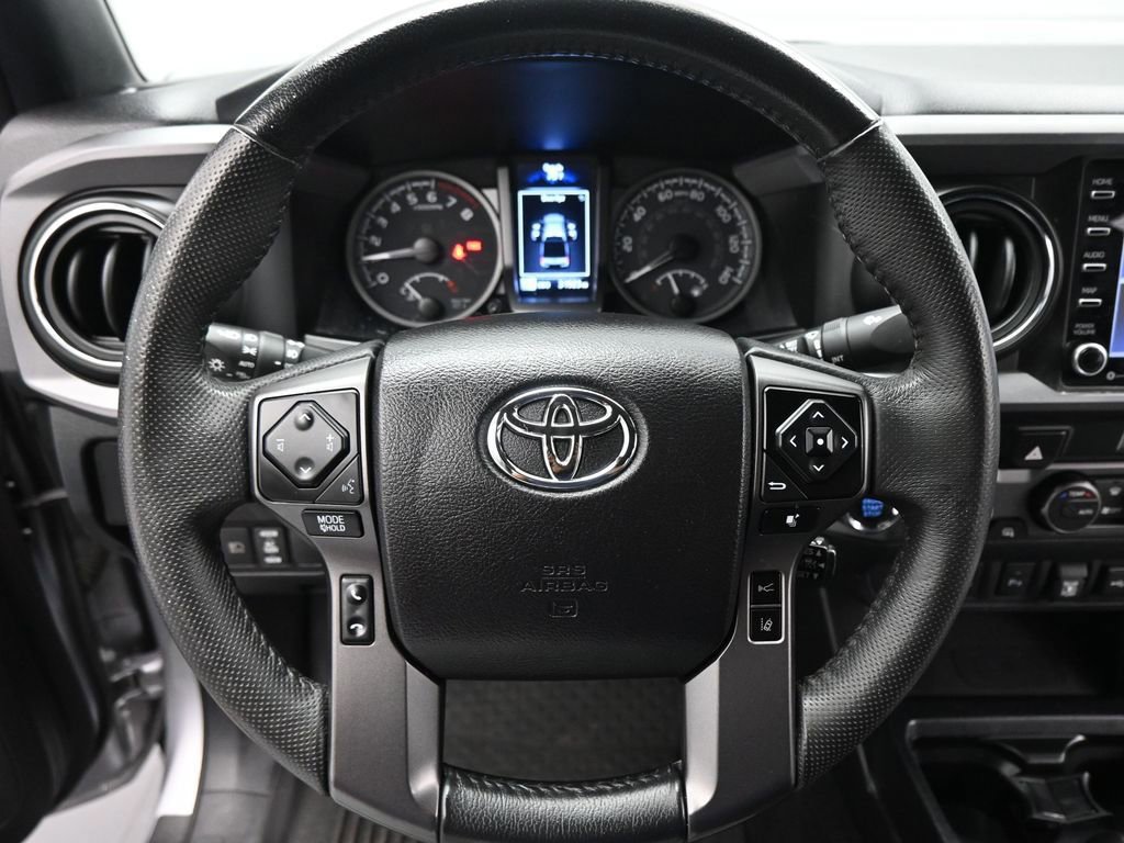 Used 2021 Toyota Tacoma TRD Sport w/ Technology Package image 39