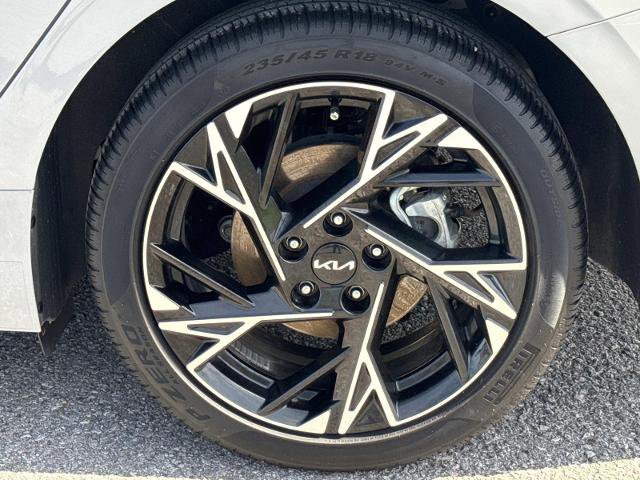Used 2025 Kia K5 GT-Line w/ GT-Line Premium Package FWD image 9