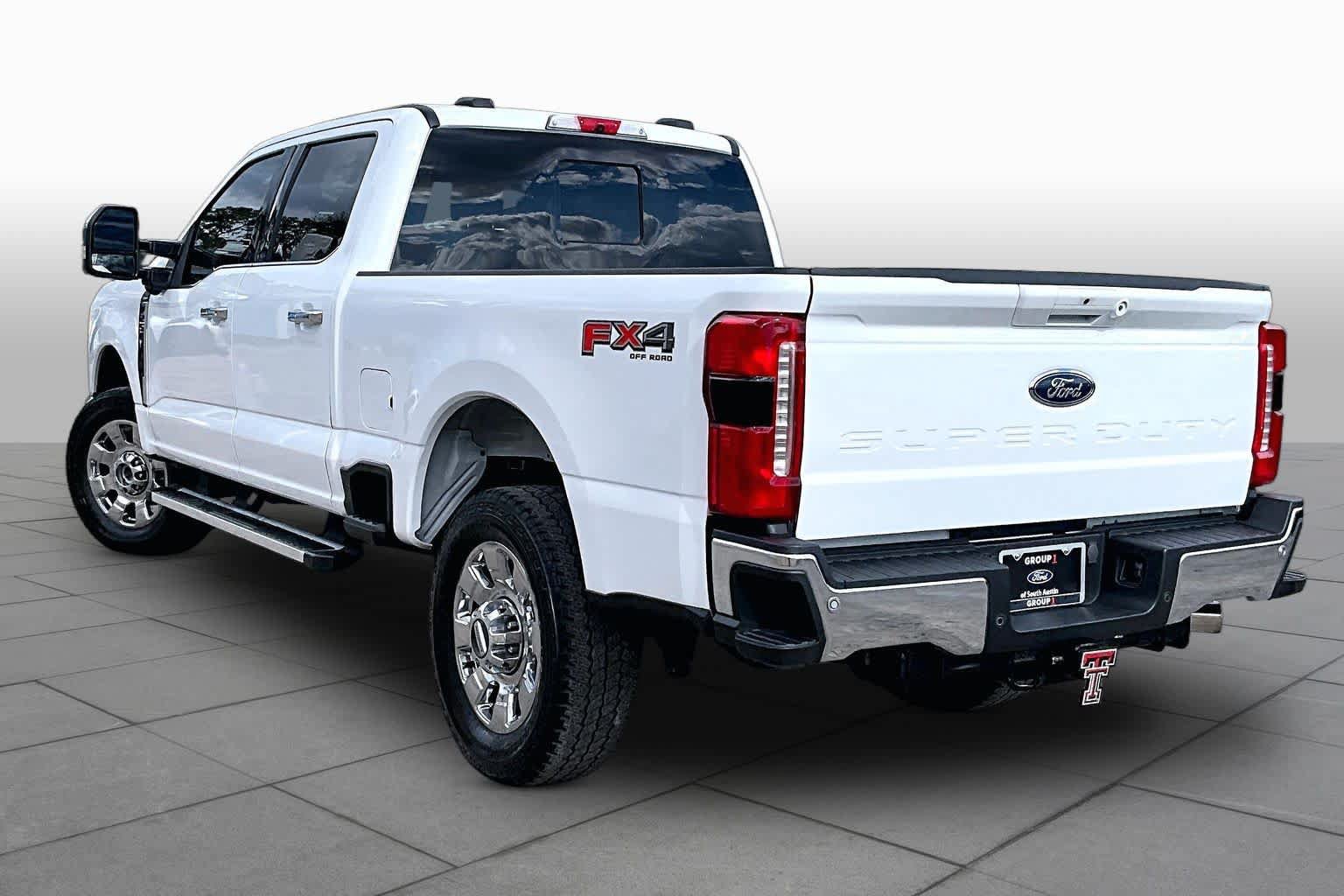 Certified 2025 Ford F250 Lariat w/ Chrome Package AWD/4WD image 12