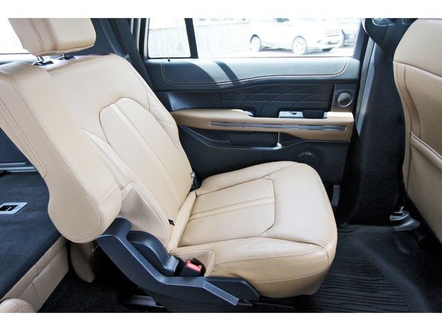 Certified 2023 Ford Expedition Platinum RWD image 10