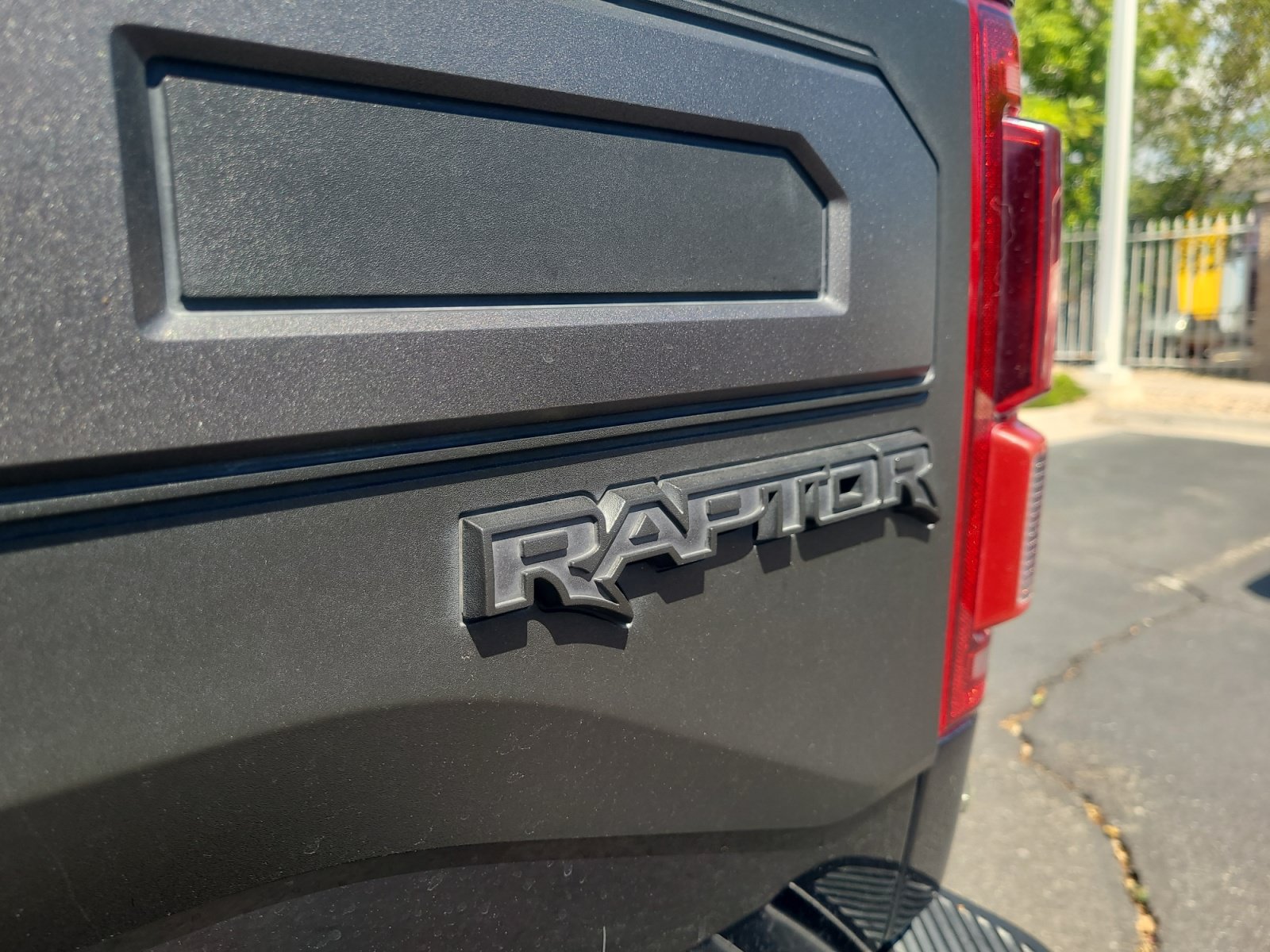 Certified 2019 Ford F150 Raptor w/ Equipment Group 802A Luxury AWD/4WD image 24