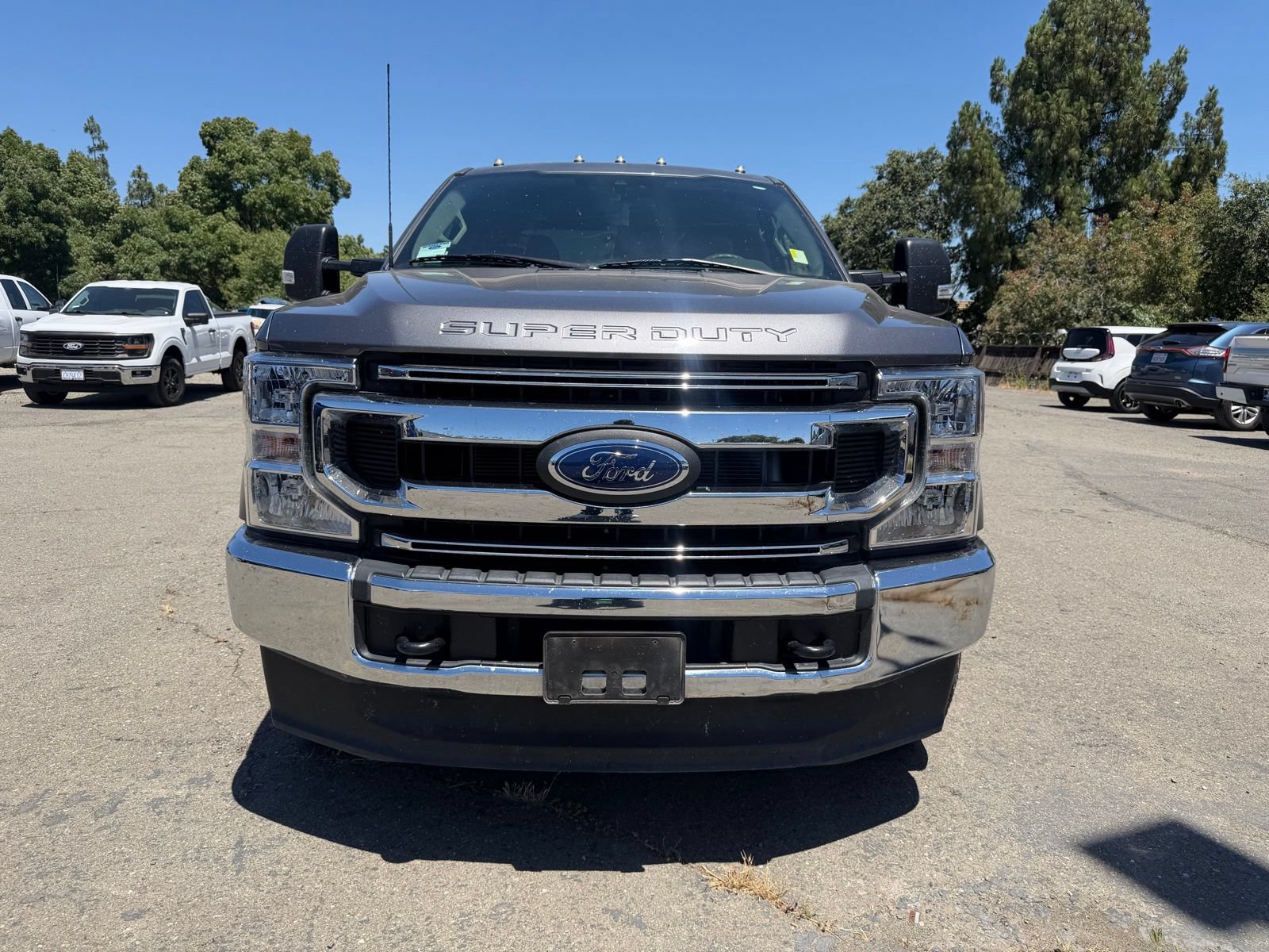 Certified 2022 Ford F250 XL w/ STX Appearance Package AWD/4WD image 8