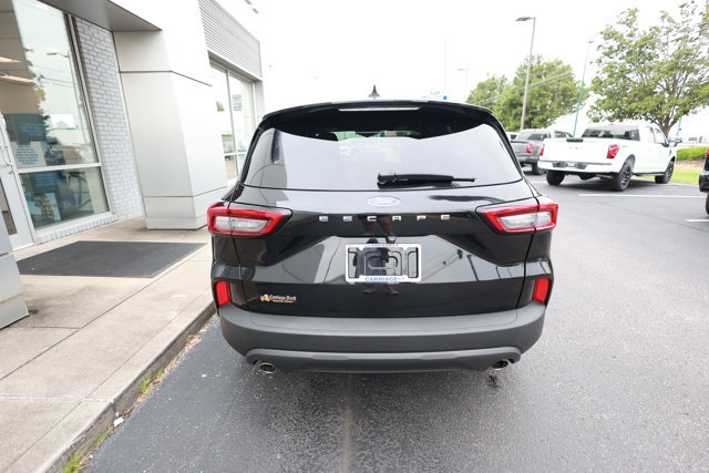 Certified 2025 Ford Escape ST-Line FWD image 6