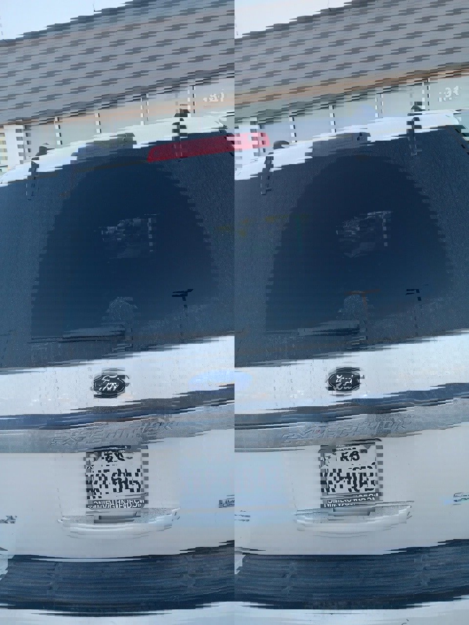 Certified 2017 Ford Expedition XLT w/ Equipment Group 201A image 10